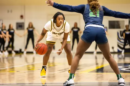 Destinee Marshall