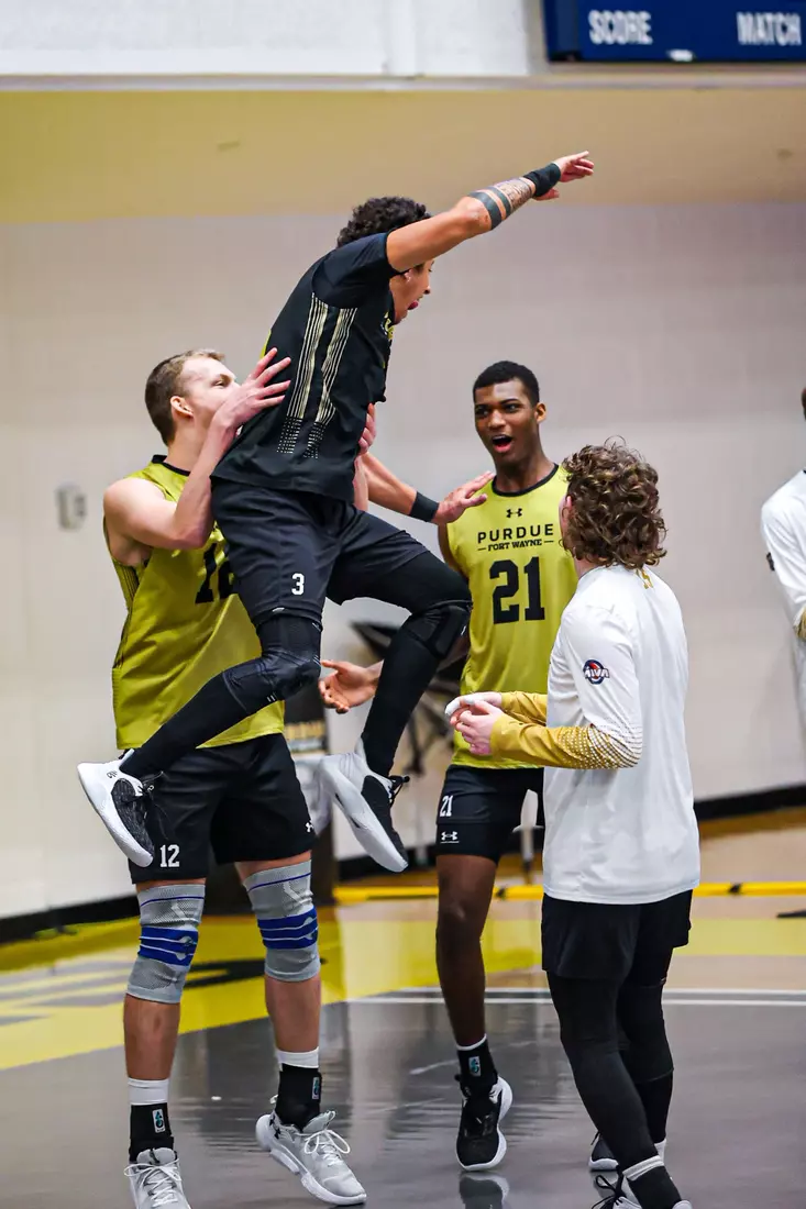 Mastodons vs. Missouri S&T