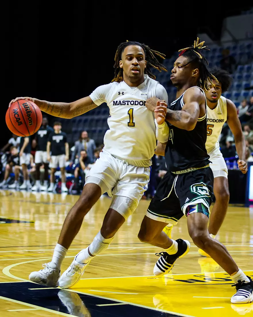 Mastodons. vs.Green Bay