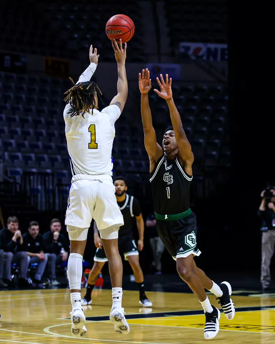 Mastodons. vs.Green Bay