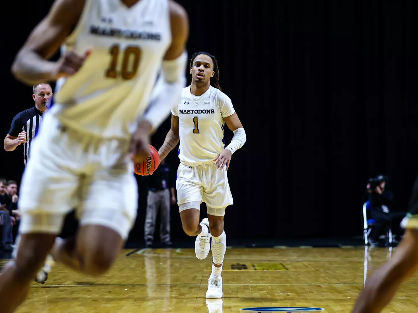 Mastodons. vs.Green Bay