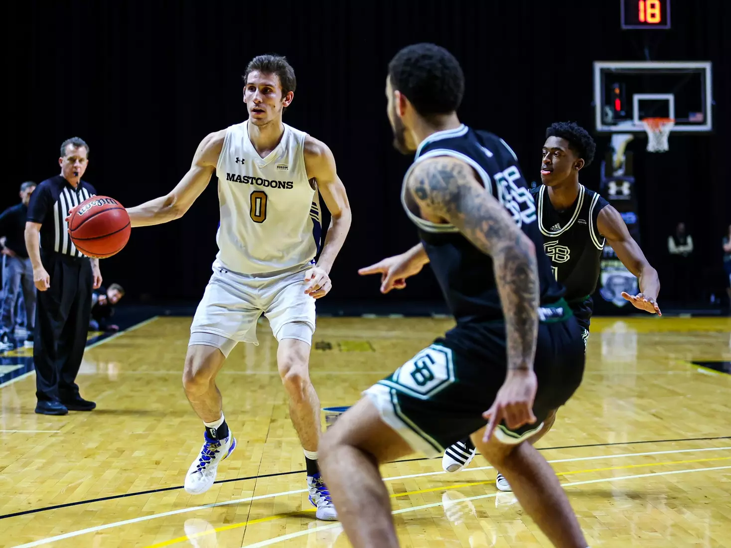 Mastodons. vs.Green Bay