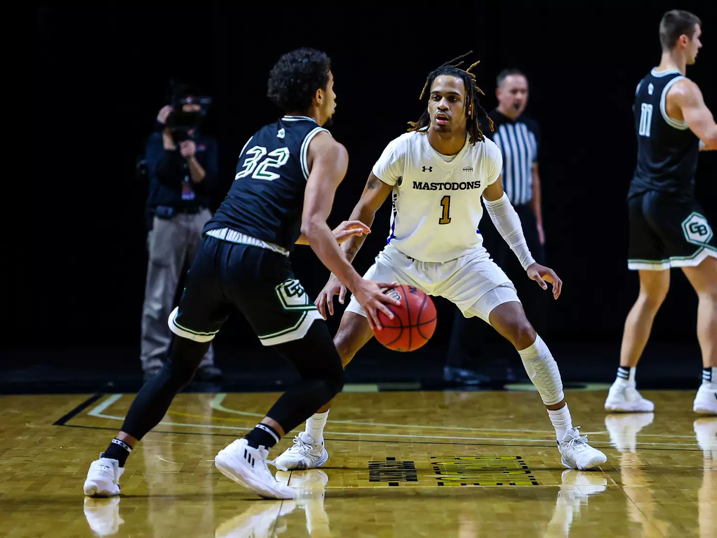 Mastodons. vs.Green Bay