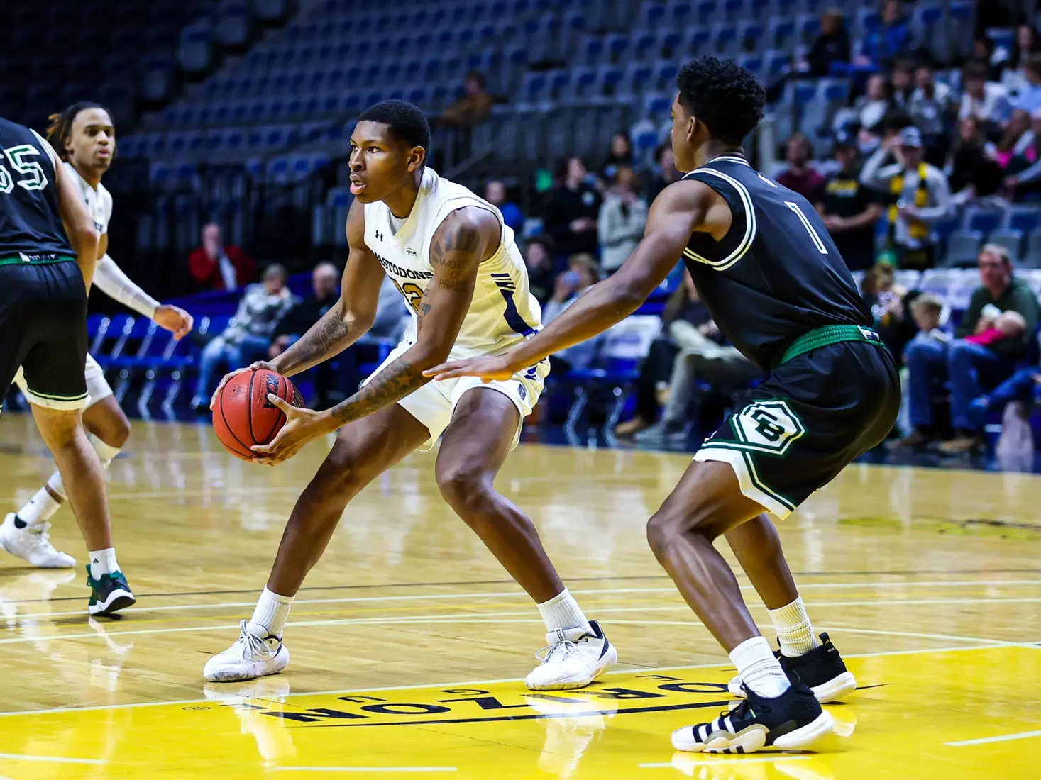 Mastodons. vs.Green Bay