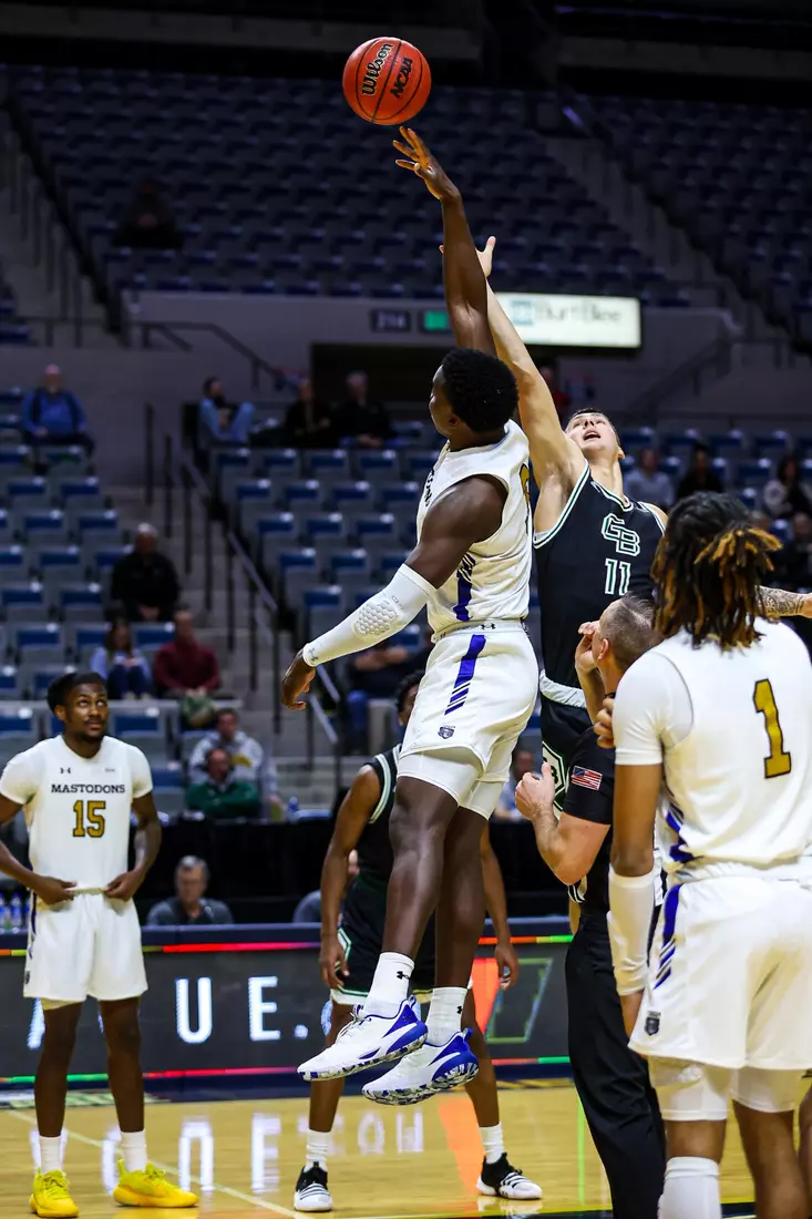 Mastodons. vs.Green Bay