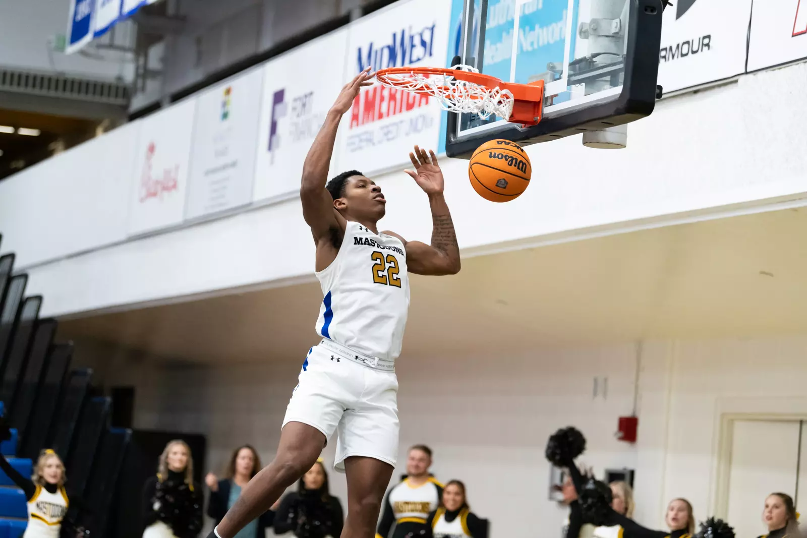 Mastodons vs. Tigers