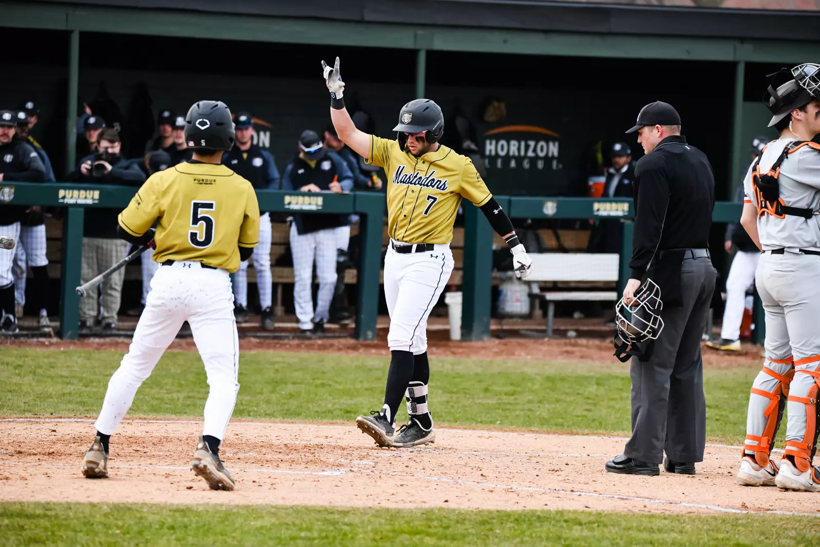 Mastodons vs. Bowling Green