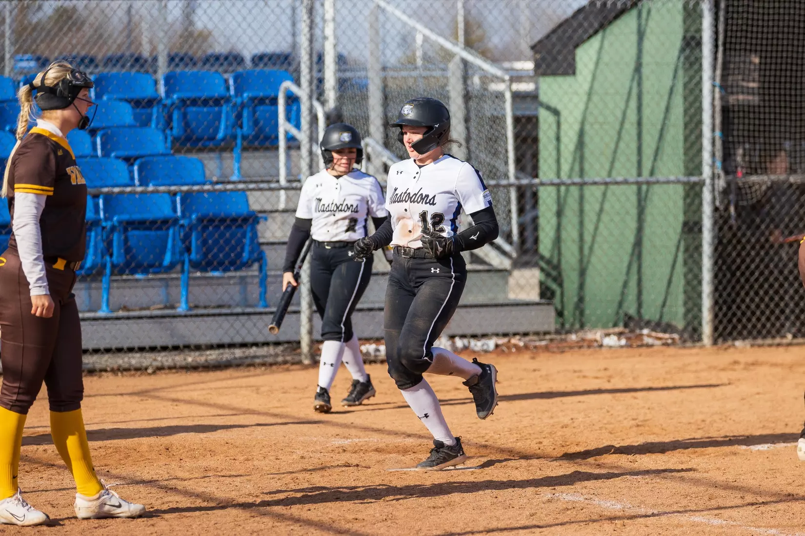 Mastodons vs. Beacons