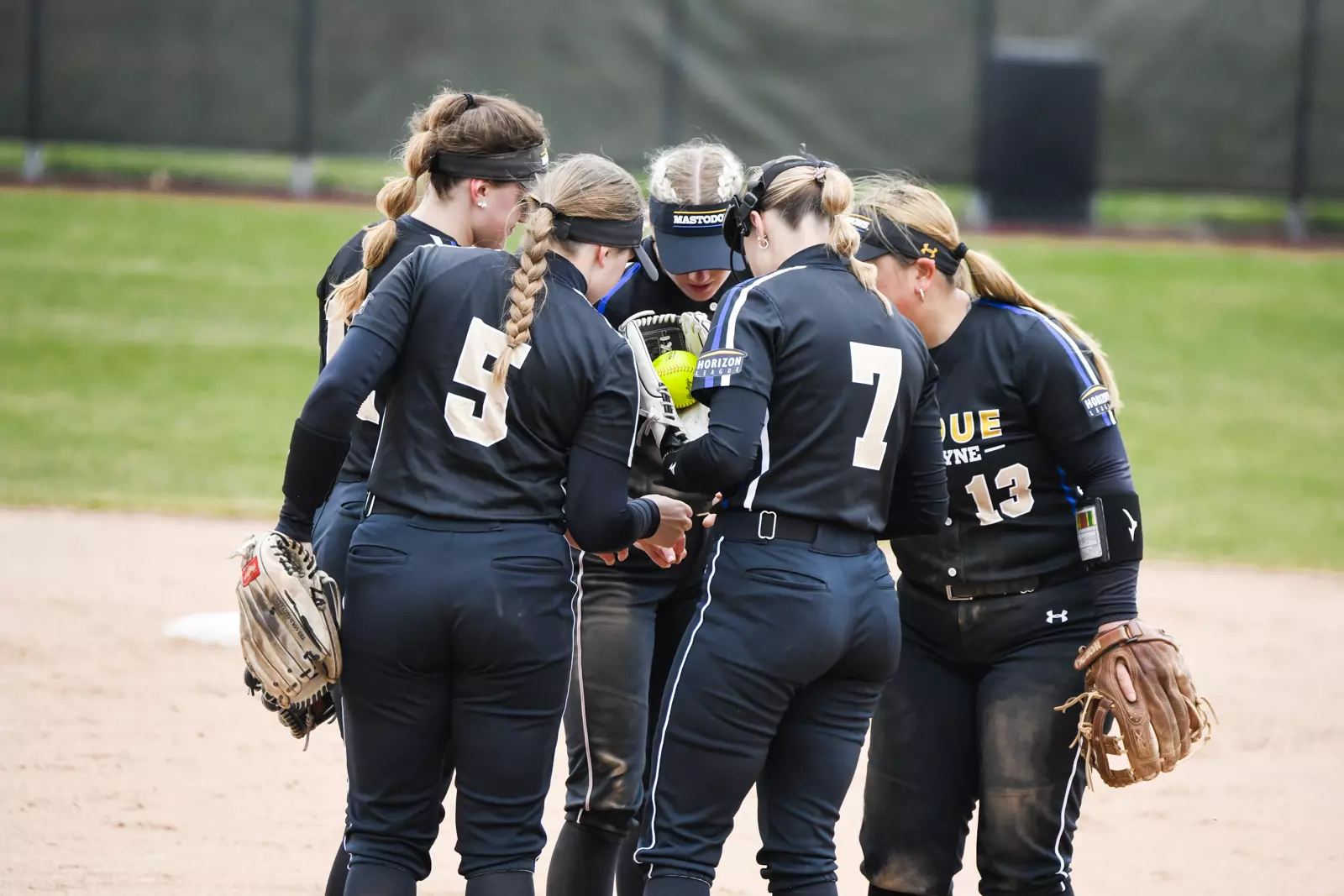 Mastodons vs. Titans