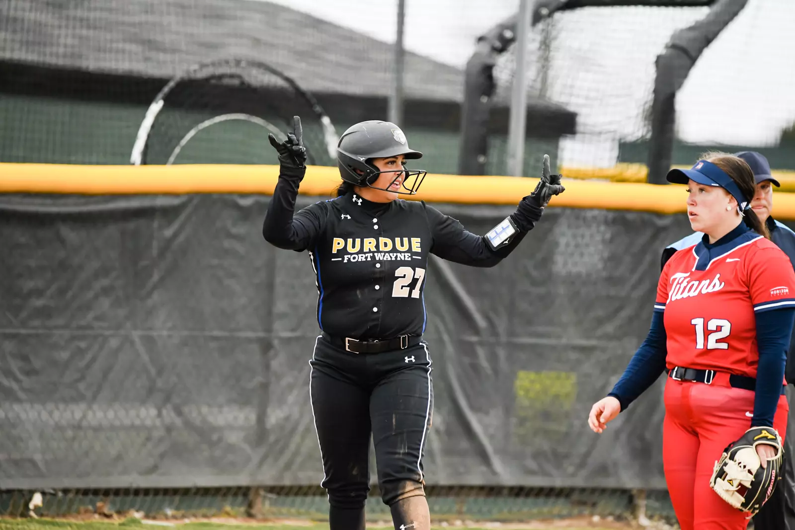 Mastodons vs. Titans