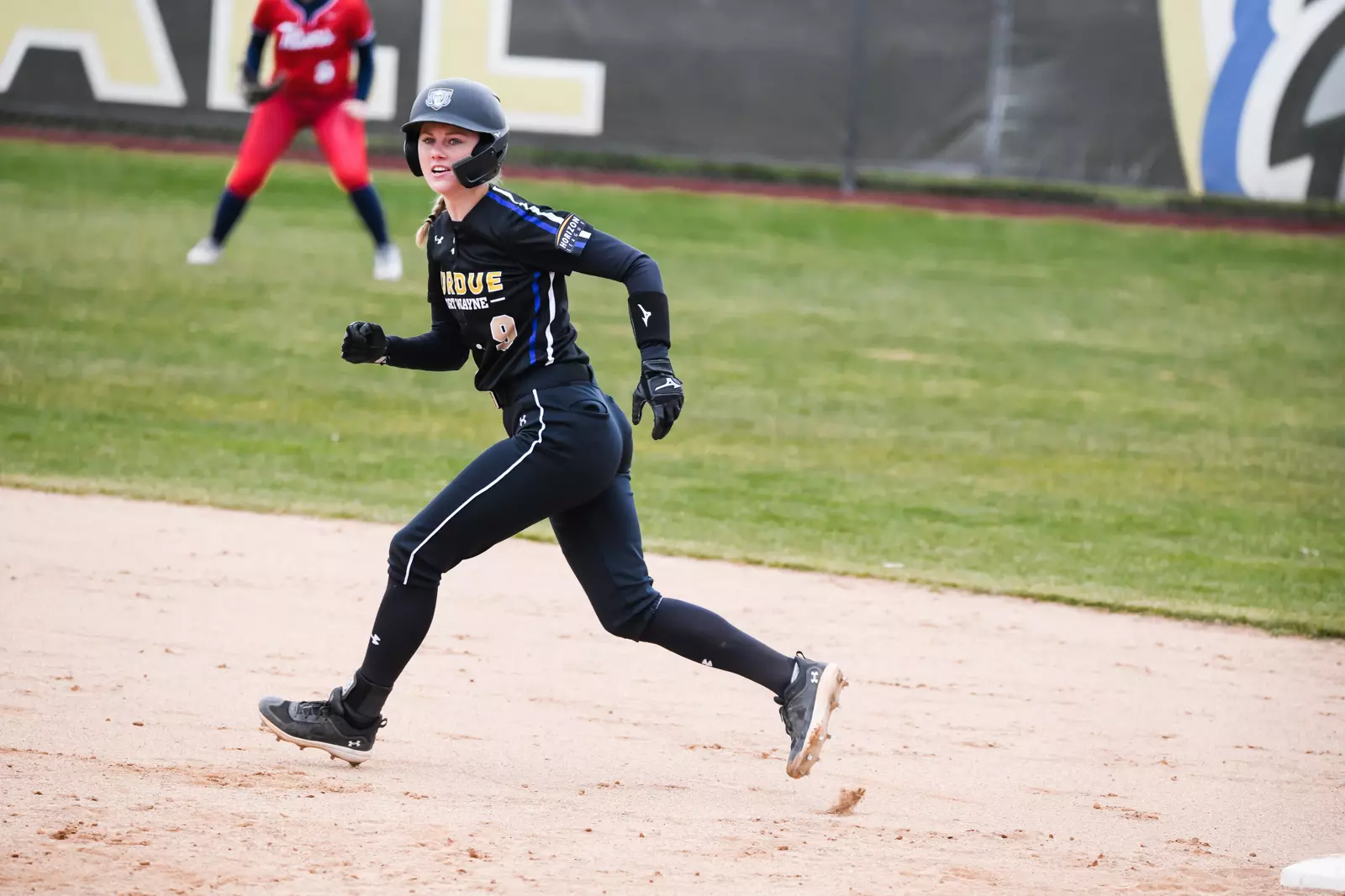 Mastodons vs. Titans