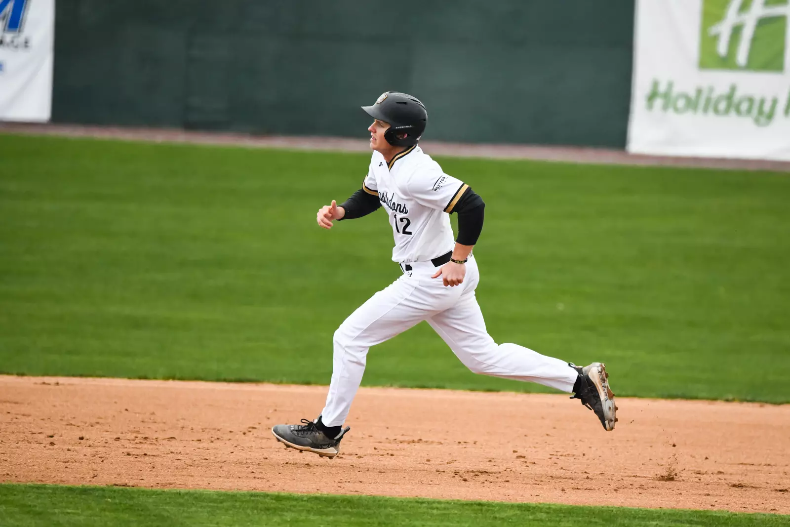 Mastodons vs. Wright State