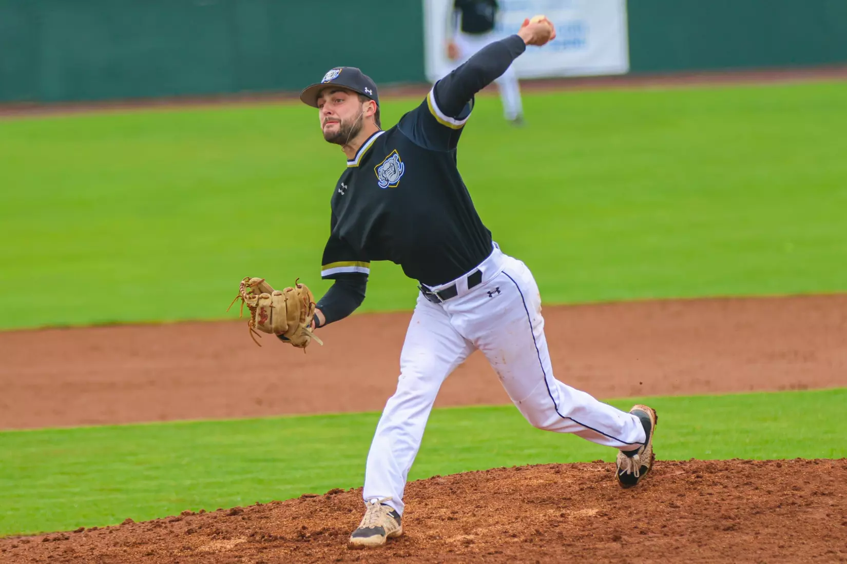 Mastodons vs. Raiders