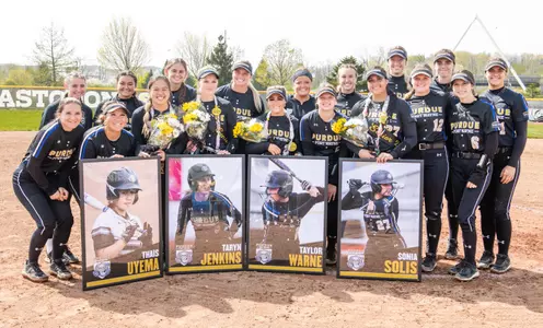 2023 Softball Senior Day