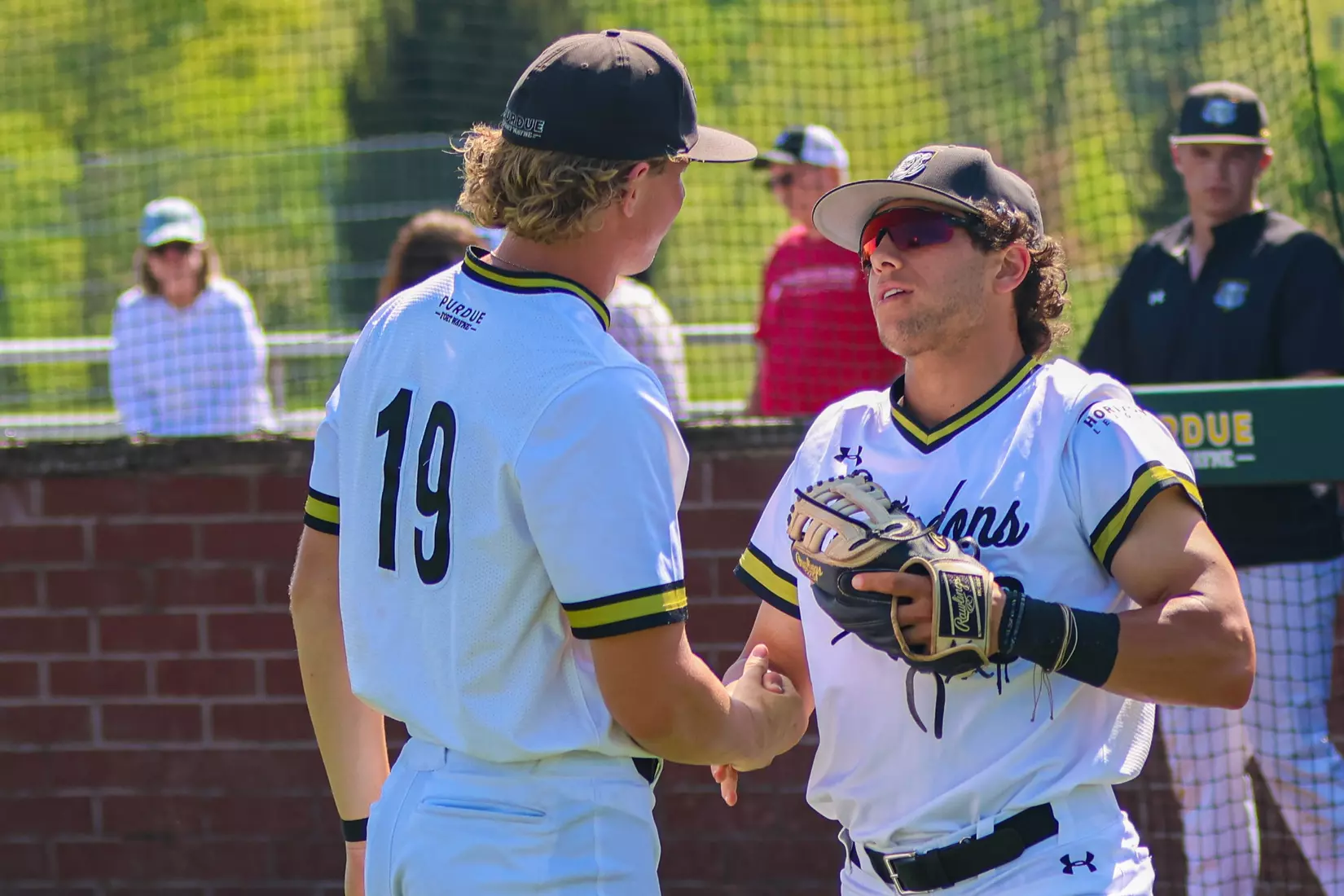 Mastodons vs. Oakland