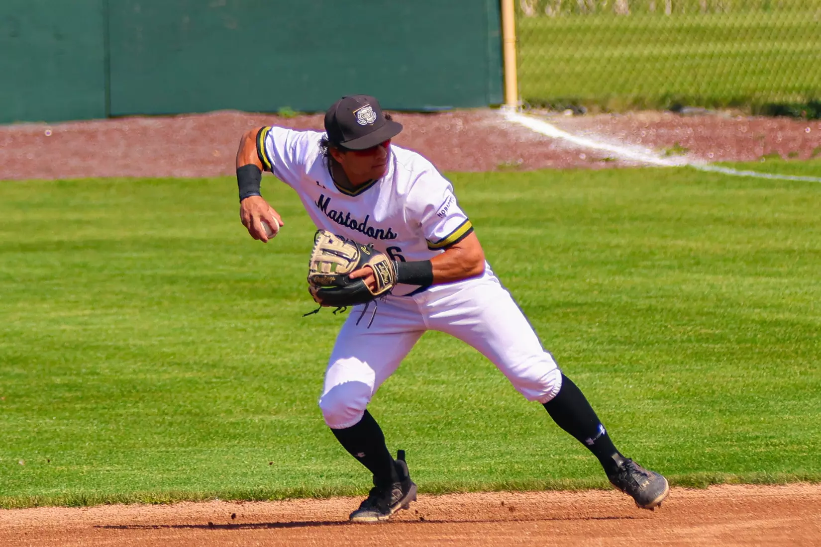 Mastodons vs. Oakland