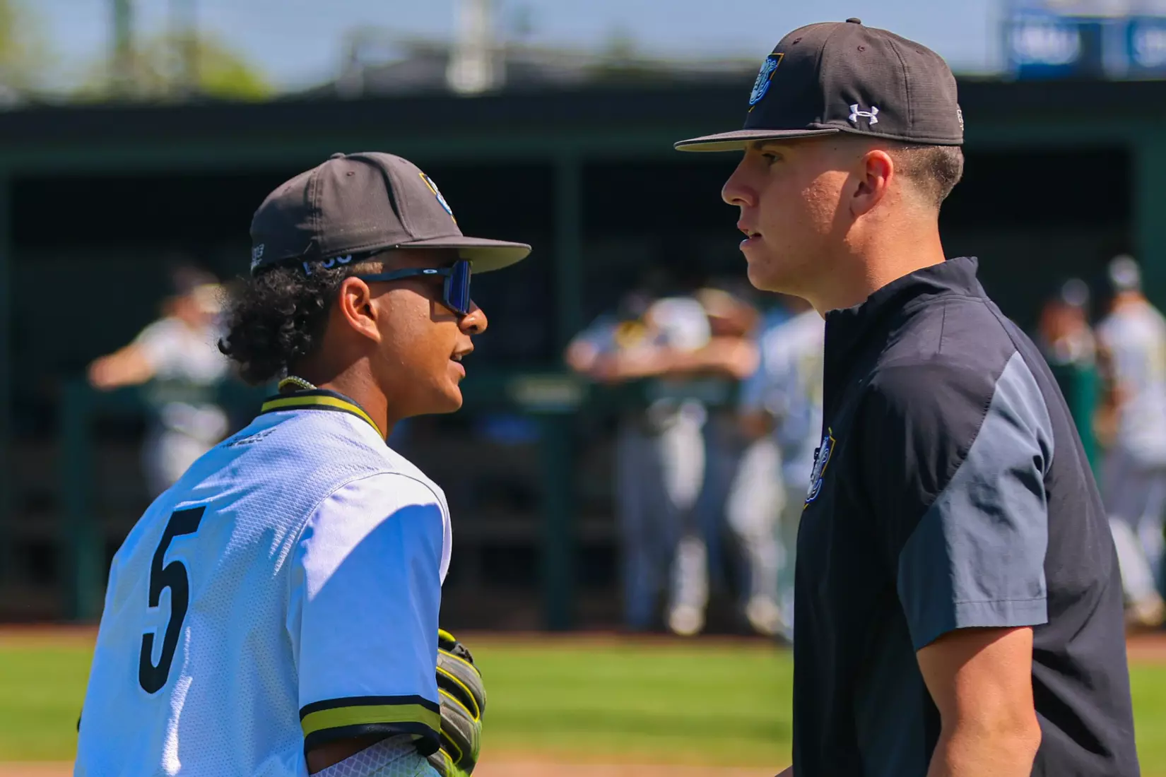 Mastodons vs. Oakland