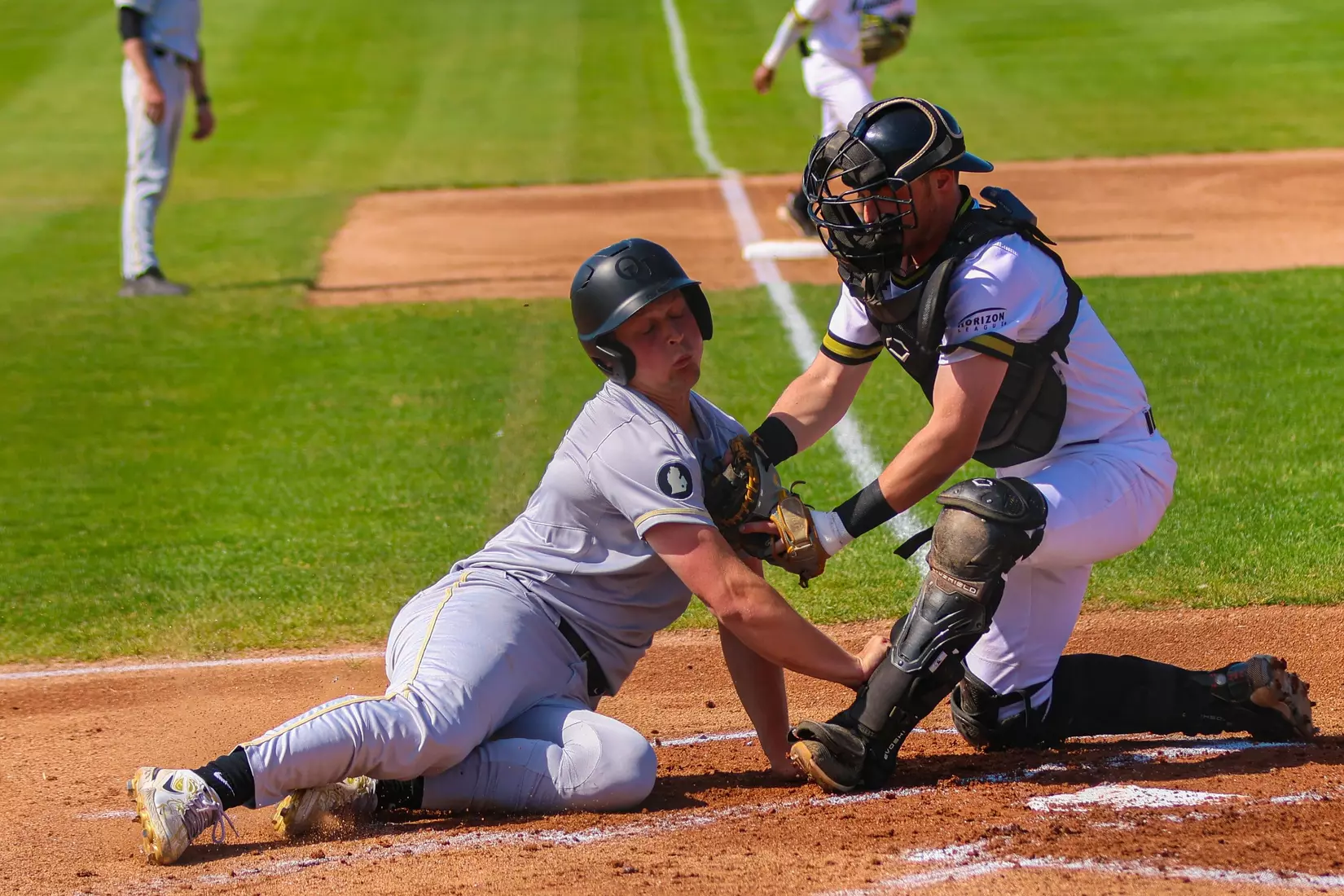 Mastodons vs. Oakland