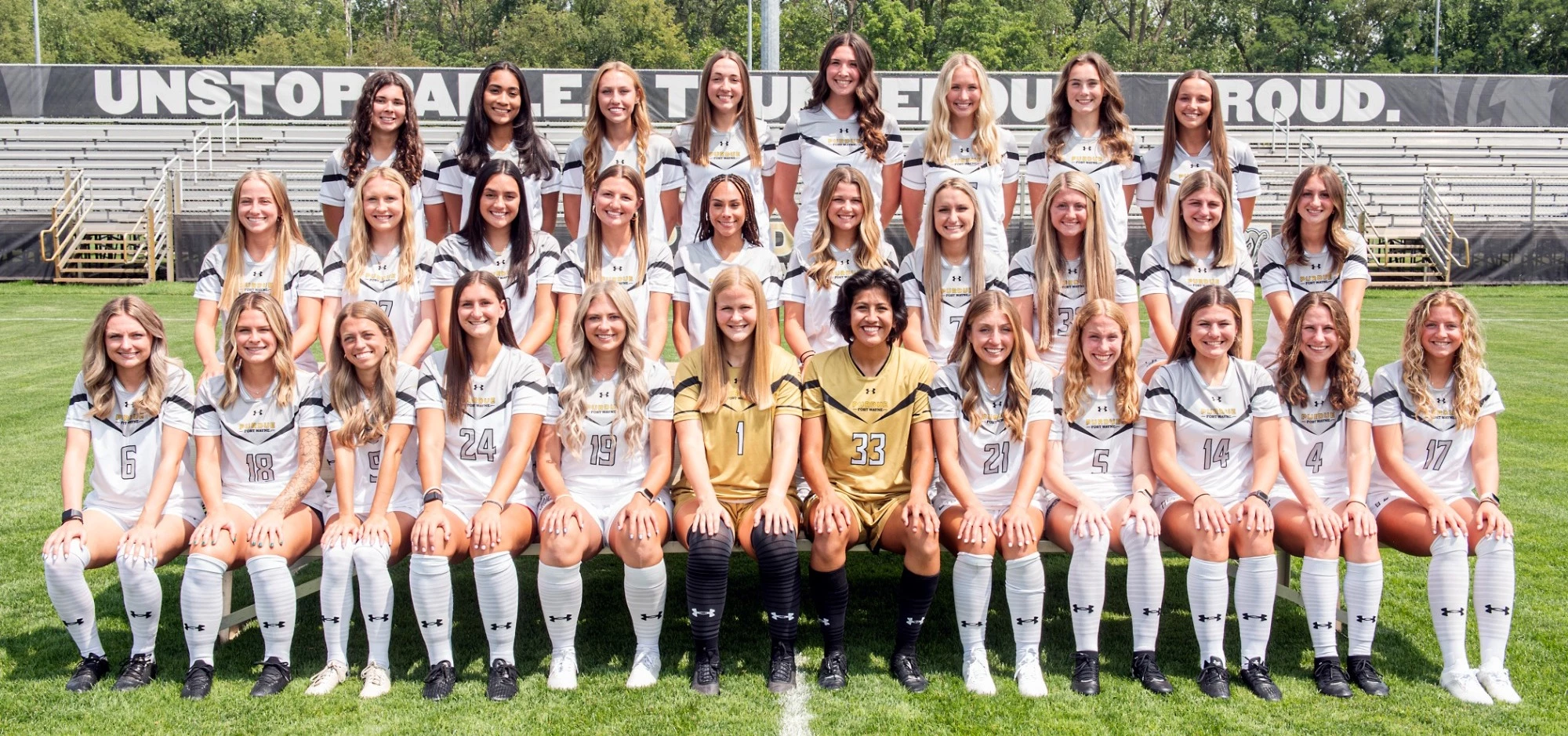 2023 Women's Soccer Team Picture