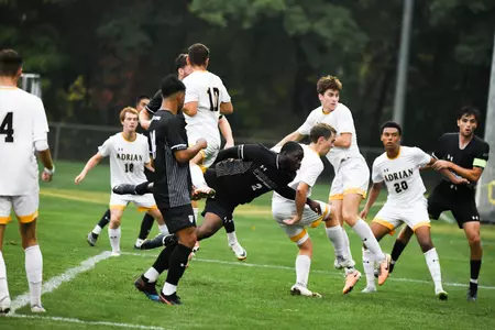 Adrian Romario simposn