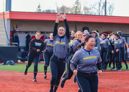 Alanah Jones, Epiphany Hang, Gwen McMenemy