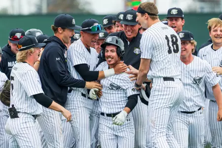 Mastodons Sweep Series From Oakland Image