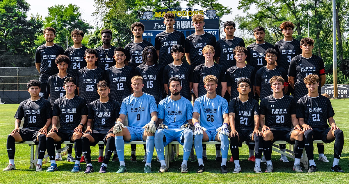 2025 men's soccer team photo