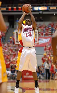 Clark's 3-Pointer Lifts ISU Past EA Sports