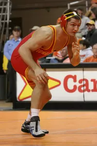 Minnesota Beats ISU in Duals Semi