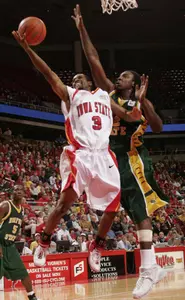 Cyclones Defeat Redhawks, 87-71