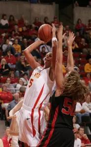 Cyclones Cruise to 85-48 Win Over UWM