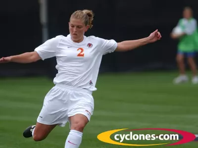 No. 3 Texas A&M Edges Cyclones, 1-0