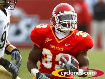 Cyclones Rally To Defeat Colorado, 31-28