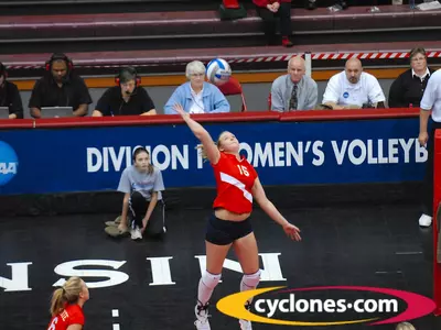 Cyclones Sweep Competition at UNI Tournament