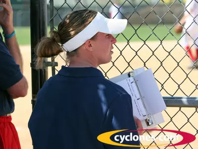 Softball Inks Pair of Californians