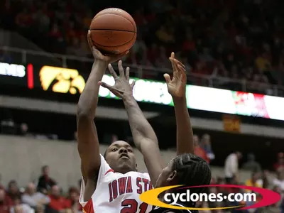 Brackins Nets 33 But ISU Falls To Baylor, 74-67