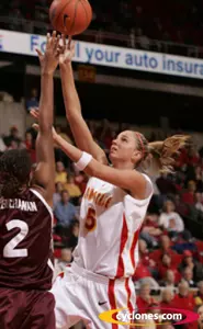 No. 14 Georgia Ends ISU's Season, 76-56