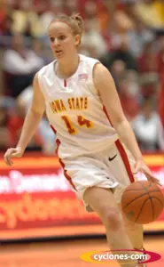 Cyclone Women Embark For Twin Cities