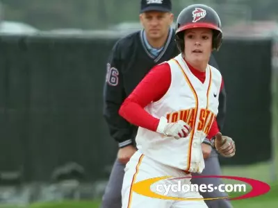 Cyclones Beat South Dakota State, 12-5