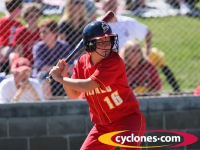 Homers Propel ISU Past Western Illinois, 4-1