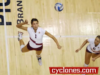 ISU Takes Four of Five Sets In Spring Opener