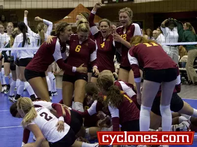 ISU Upsets No. 7 Oregon; One Win From Final Four