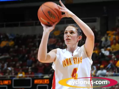 Cyclones Hit Key Shots to Sweep Mizzou