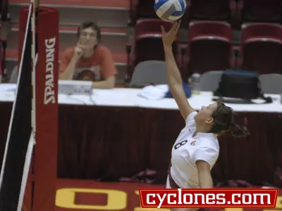 Petersen, Henson Lead ISU To Sweep Of Oklahoma