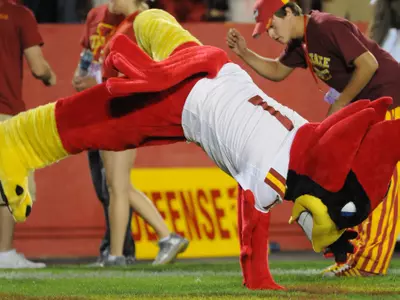 Cy Wins National Mascot Challenge