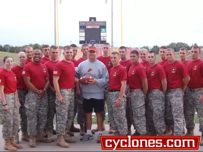 Chizik Kick-Starts ROTC Game Ball Run