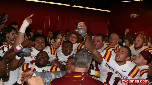 Cyclones Earn First Win at Nebraska Since 1977