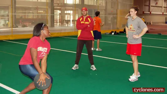 Preseason Update No. 3: Throws