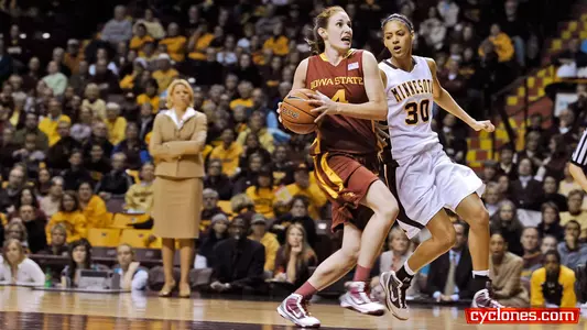 Lacey Garners Big 12 Weekly Honors