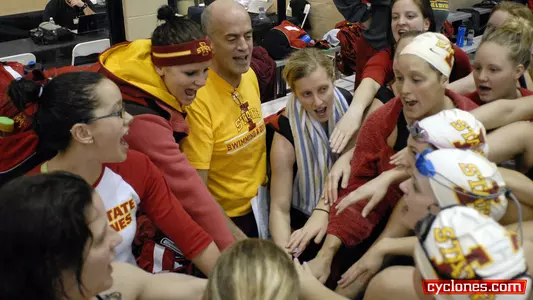 Swimmers and Divers Receive Academic Honors